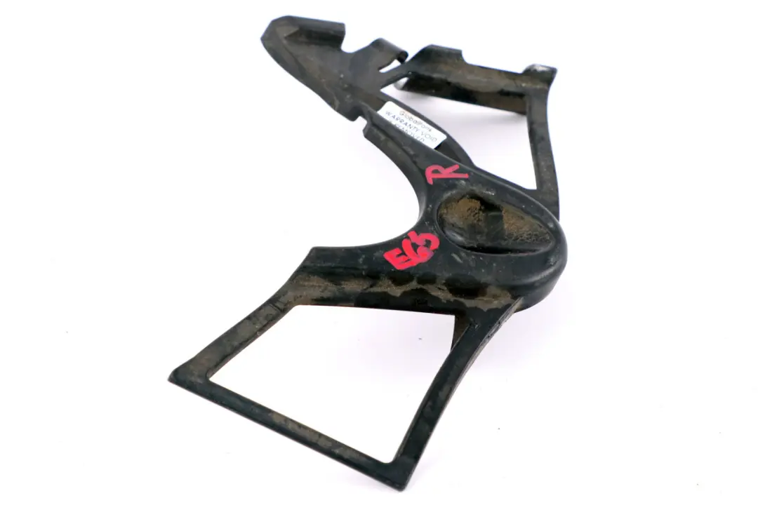 BMW E65 E66 E67 Soporte parachoques espaciador soporte delantero derecho - SKU 7142324 - Número de pieza 7142324