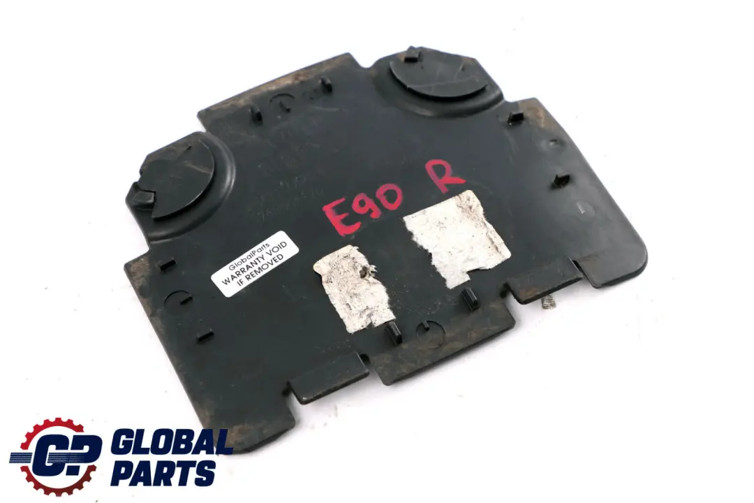 BMW E90 E91 Zaślepka Dekiel Nadkola Prawy Przód - SKU 7143850 - Numer Części 7143850