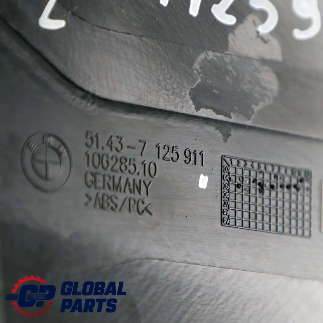 Flap Linkage Outlet Folding Top Lid Roof Left N/S Cover Black to BMW 6 E64 with Part number 7144243 BMW 6 E64 Flap Linkage Outlet Folding Top Lid Roof Left N/S Cover Black - SKU 7144243 - Part number 7144243