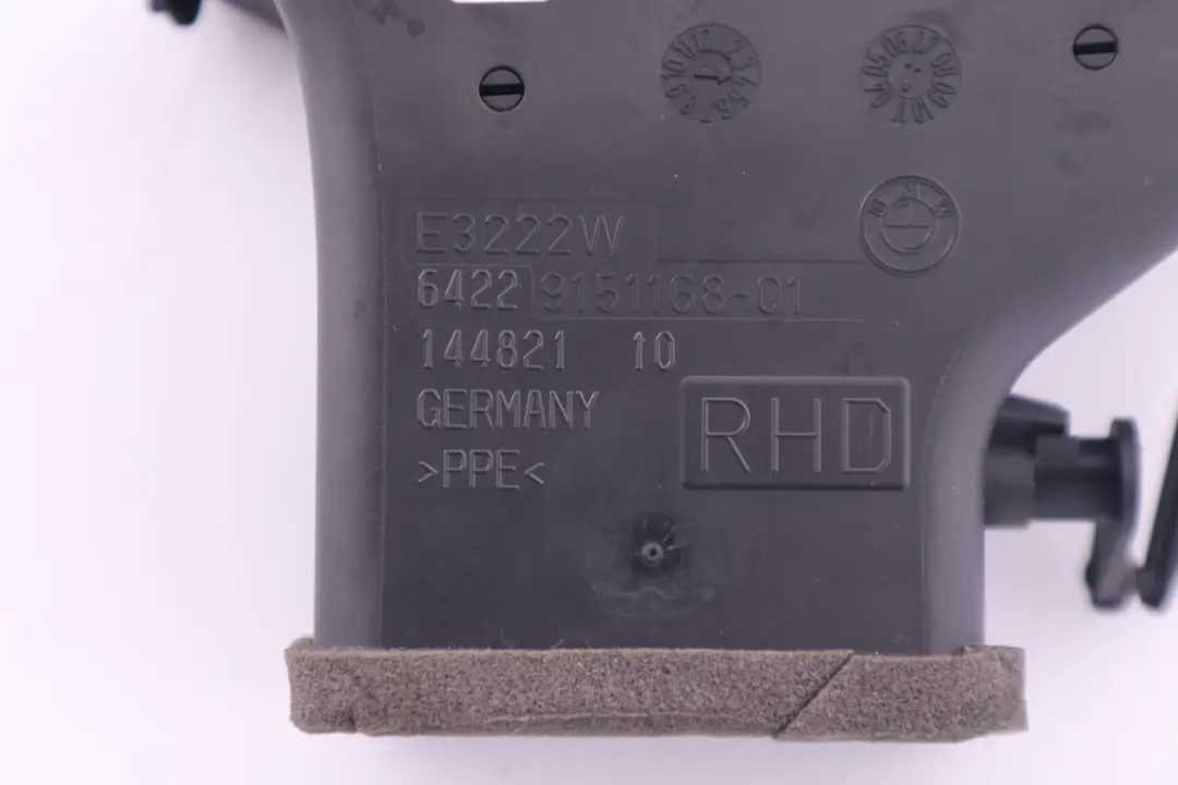BMW E90 E92 Wlot Powietrza Kratka Nawiewu Prawa - SKU 7144248 - Numer Części 64227144248