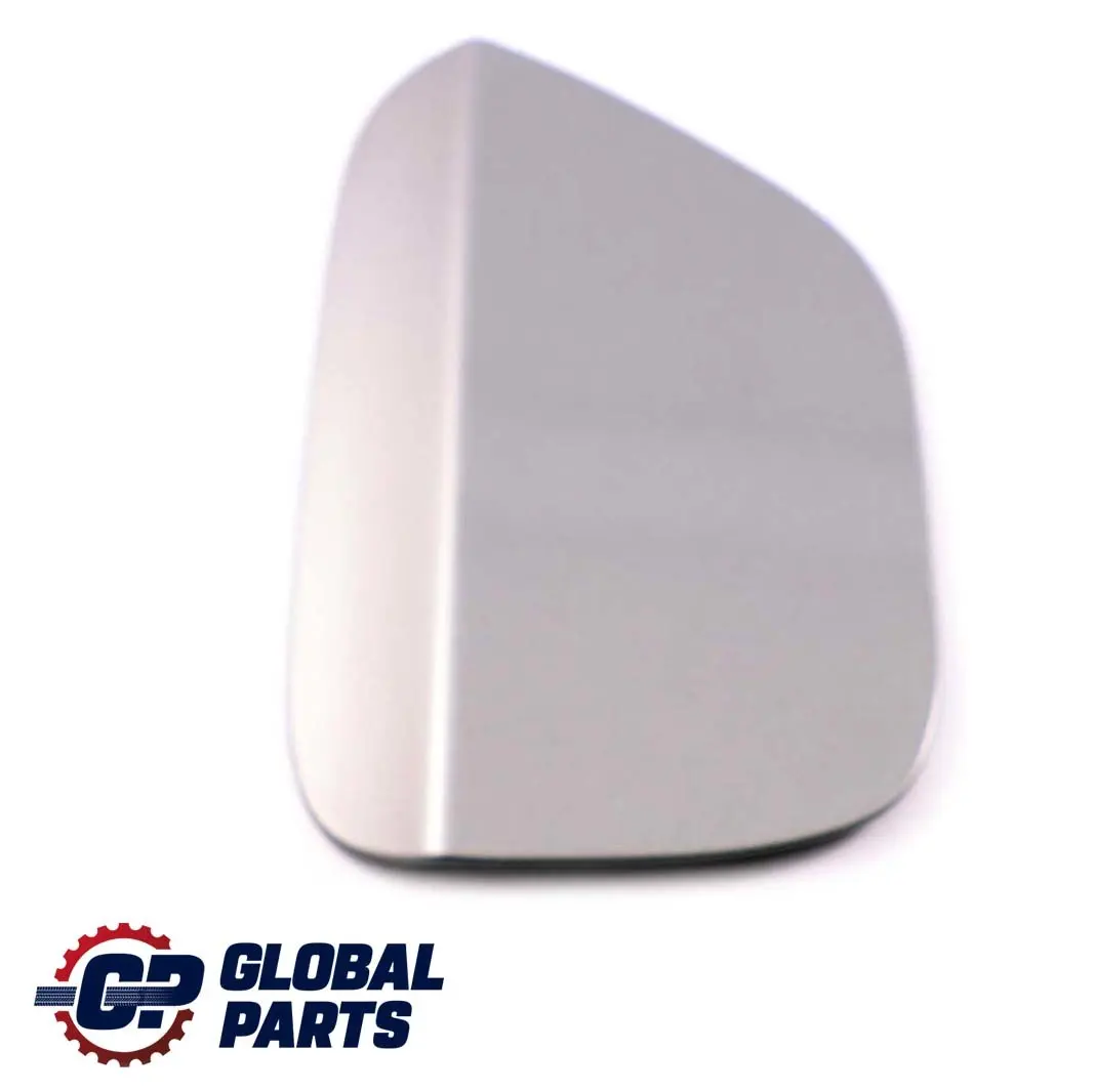 E93N LCI Fuel Cover Fill In Flap Spacegrau Space Grey A52 para BMW E93 con número de pieza 7144328 BMW E93 E93N LCI Fuel Cover Fill In Flap Spacegrau Space Grey A52 - SKU 7144328-SCG - Número de pieza 7144328