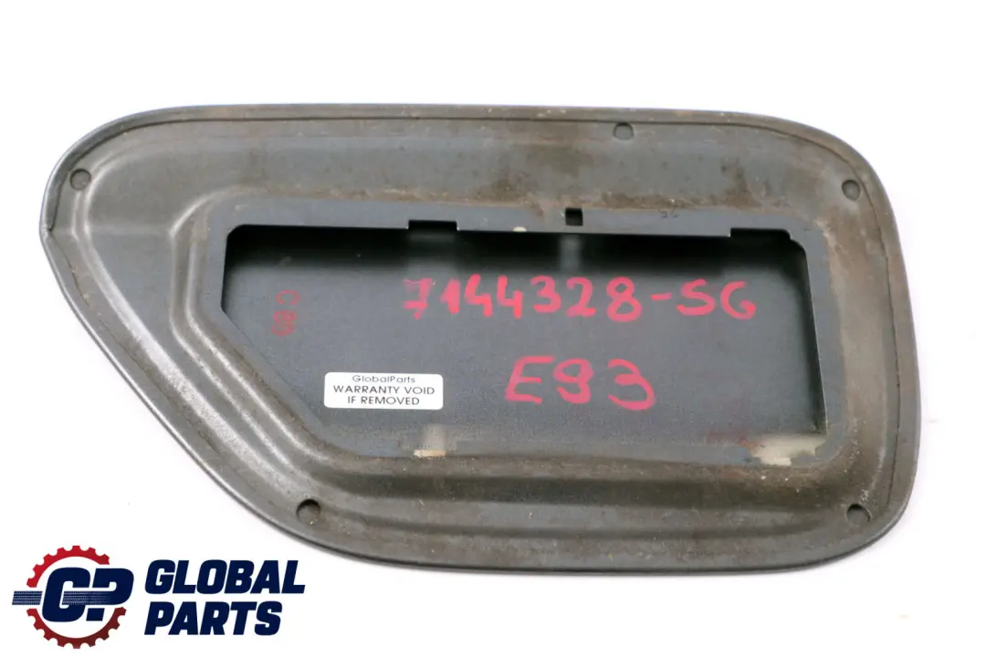 BMW E93 E93N LCI Coperchio carburante sportello riempimento Sparkling Graphite - SKU 7144328-SG - Numero di parte 7144328