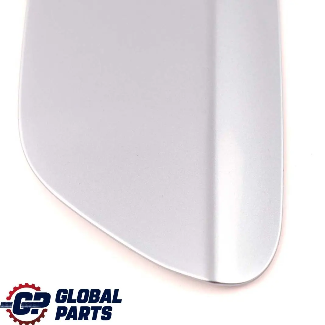 E93N LCI Couvercle carburant Volet remplissage Bluewater Metallic 896 pour BMW E93 à propos du numéro de pièce 7144328 BMW E93 E93N LCI Couvercle carburant Volet remplissage Bluewater Metallic 896 - SKU 7144328-WB - Numéro de pièce 7144328