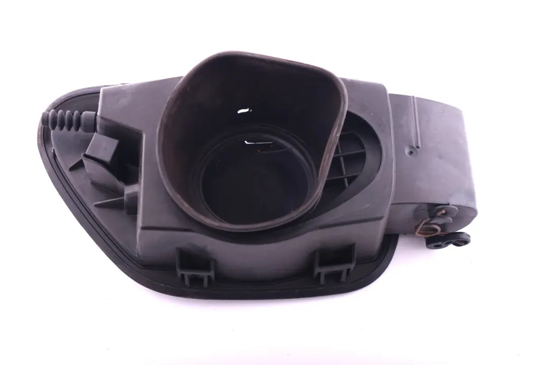BMW E93 LCI Tapa Cubo Porta Combustible - SKU 7144330 - Número de pieza 7144330