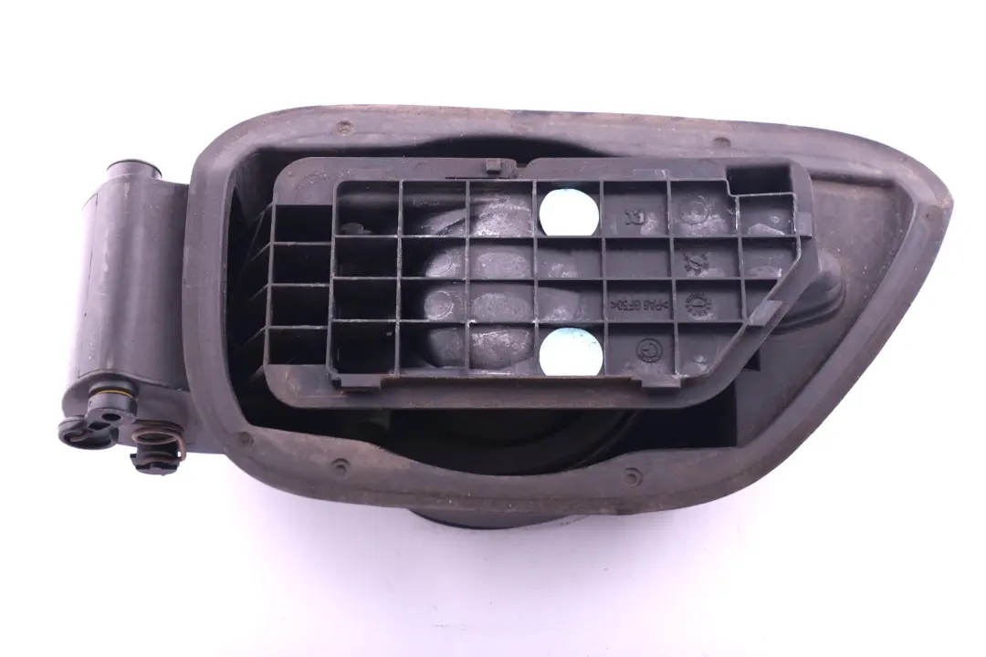 BMW E93 LCI Tapa Cubo Porta Combustible - SKU 7144330 - Número de pieza 7144330