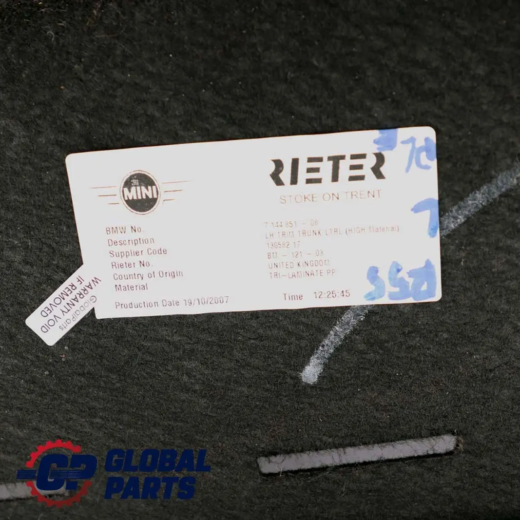 Alfombra Maletero Trasero Tapa Lateral Izquierda para Mini Clubman R55 con número de pieza 7144851 Mini Clubman R55 Alfombra Maletero Trasero Tapa Lateral Izquierda - SKU 7144851 - Número de pieza 7144851