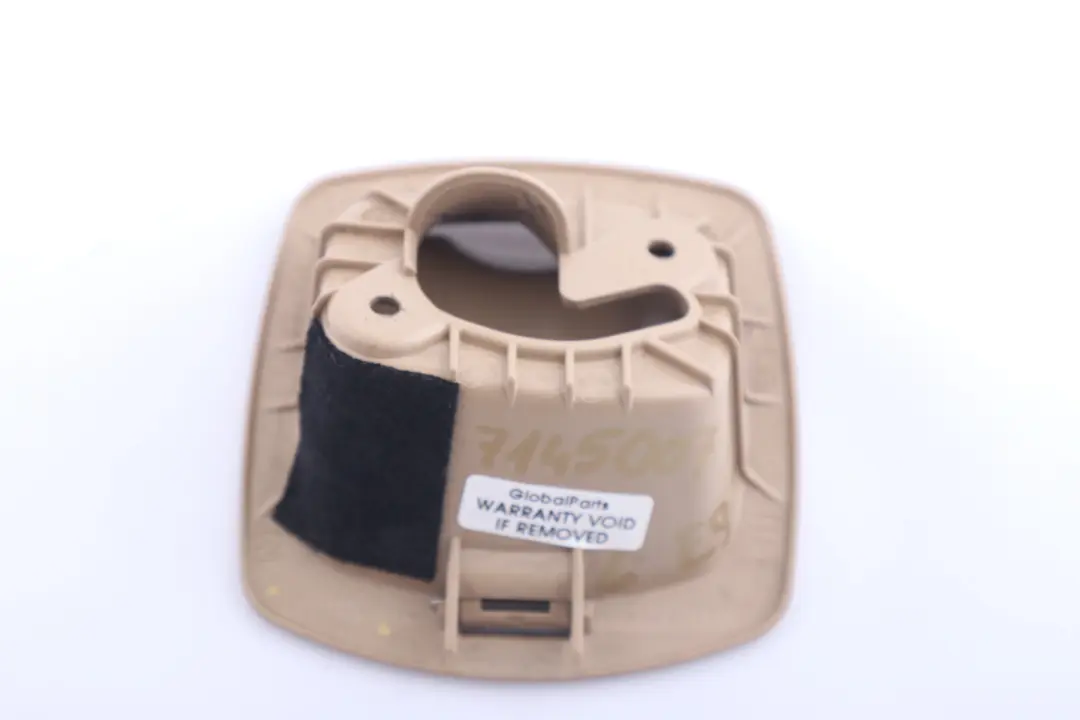 Covering Cover Trim Rear Left Trunk Lid N/S Beige 7140761 to BMW 3 Series E91 with Part number 7145007 BMW 3 Series E91 Covering Cover Trim Rear Left Trunk Lid N/S Beige 7140761 - SKU 7145007 - Part number 7145007