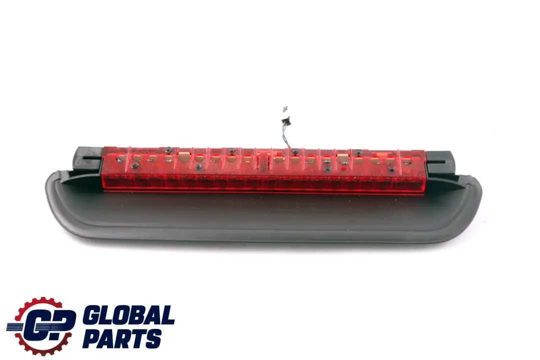 Trzecie światło stop stopu 7145519 do BMW E90 E90N o numerze 63257145519 BMW E90 E90N Trzecie światło stop stopu 7145519 - SKU 7145519-1 - Numer Części 63257145519
