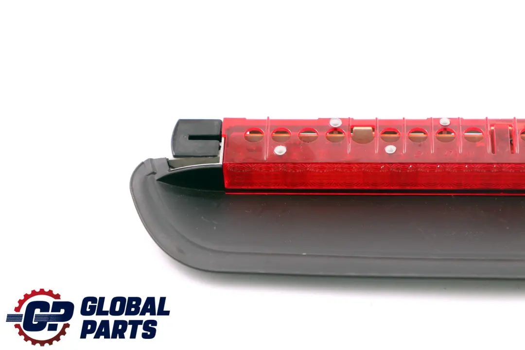 Luz de freno tercera trasera Gris para BMW E90 LCI con número de pieza 6946619 BMW E90 LCI Luz de freno tercera trasera Gris - SKU 7145521 - Número de pieza 6946619