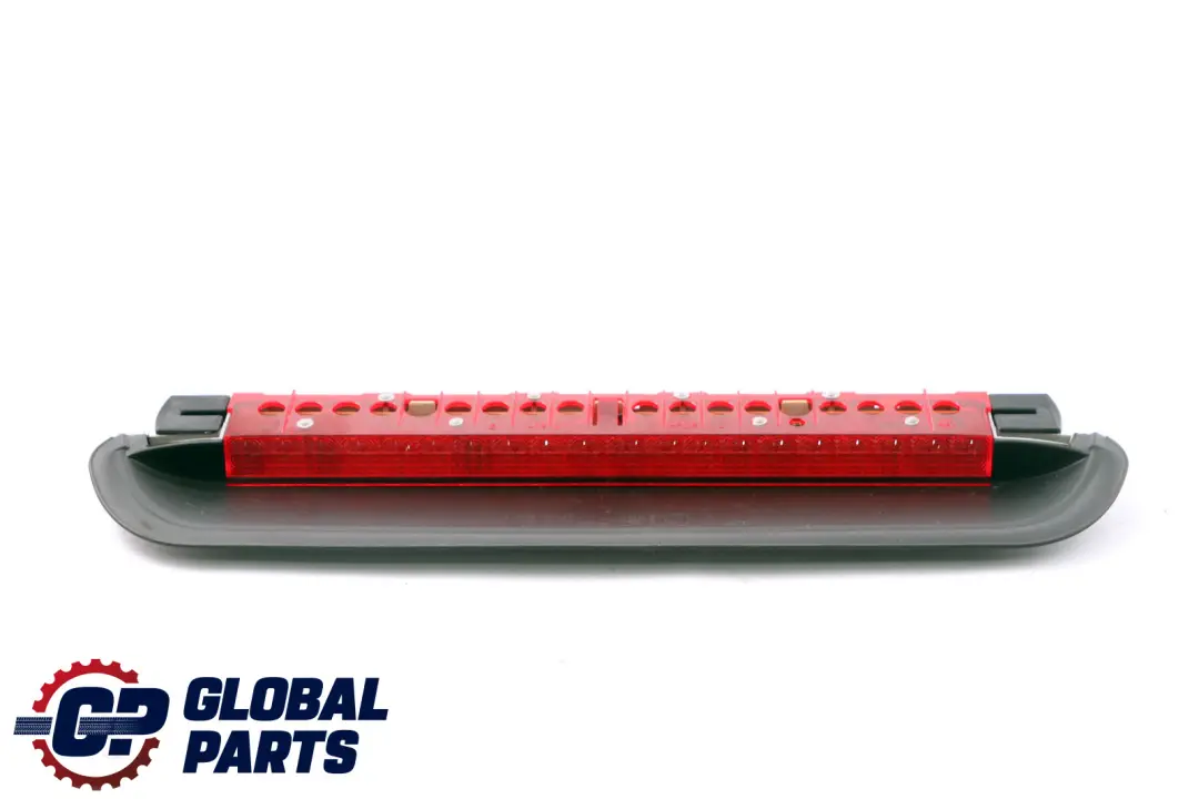 Arrière Troisième Feu Stop Feu de Frein Gris pour BMW E90 LCI à propos du numéro de pièce 6946619 BMW E90 LCI Arrière Troisième Feu Stop Feu de Frein Gris - SKU 7145521 - Numéro de pièce 6946619