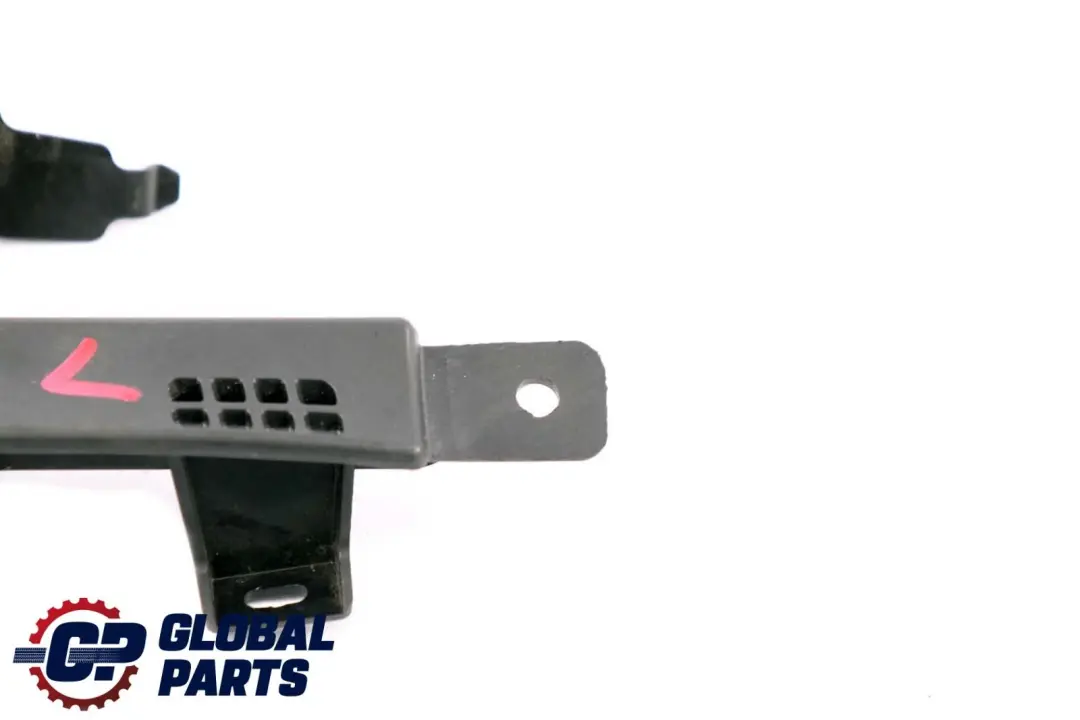 Mocowanie Podsufitki Dachu Składanego do BMW E93 F33 o numerze 7145593 BMW E93 F33 Mocowanie Podsufitki Dachu Składanego - SKU 7145593 - Numer Części 7145593