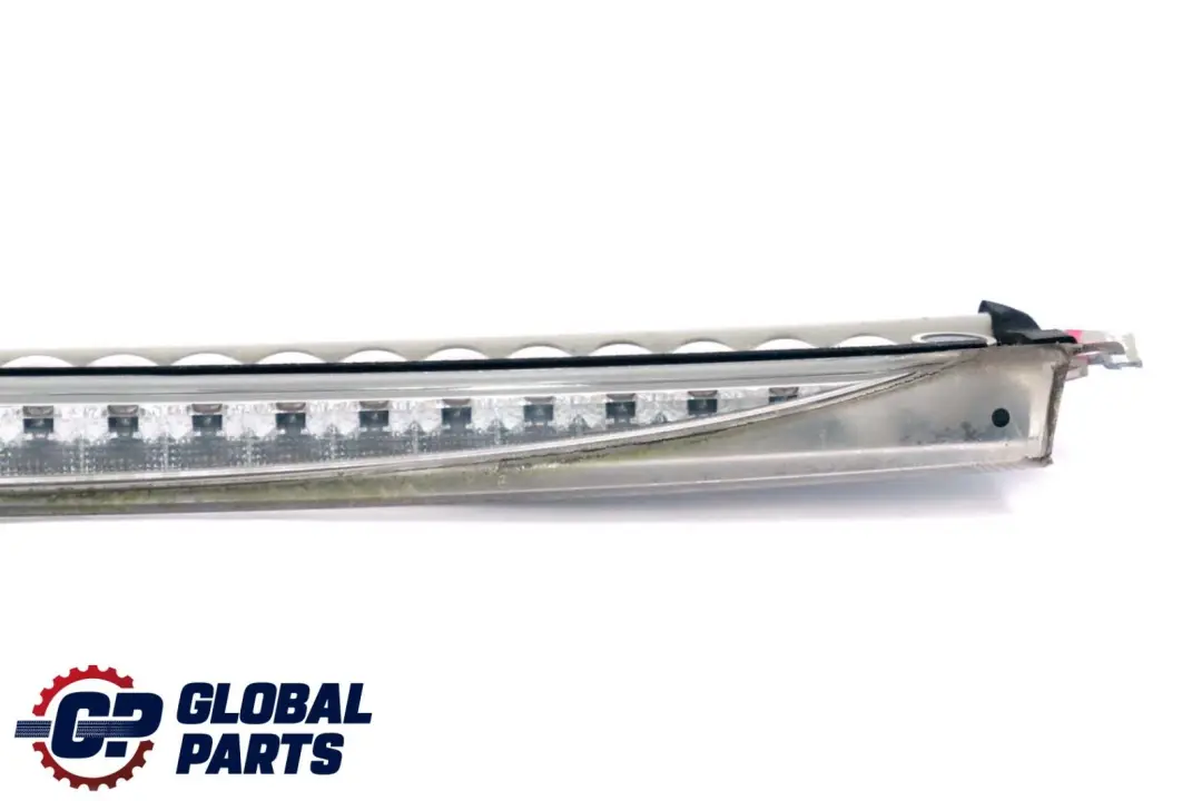 Third Stoplamp Lamp Brake Light White to BMW 5 Series 1 E61 Touring Rear with Part number 7145667 BMW 5 Series 1 E61 Touring Rear Third Stoplamp Lamp Brake Light White - SKU 7145667-1 - Part number 7145667