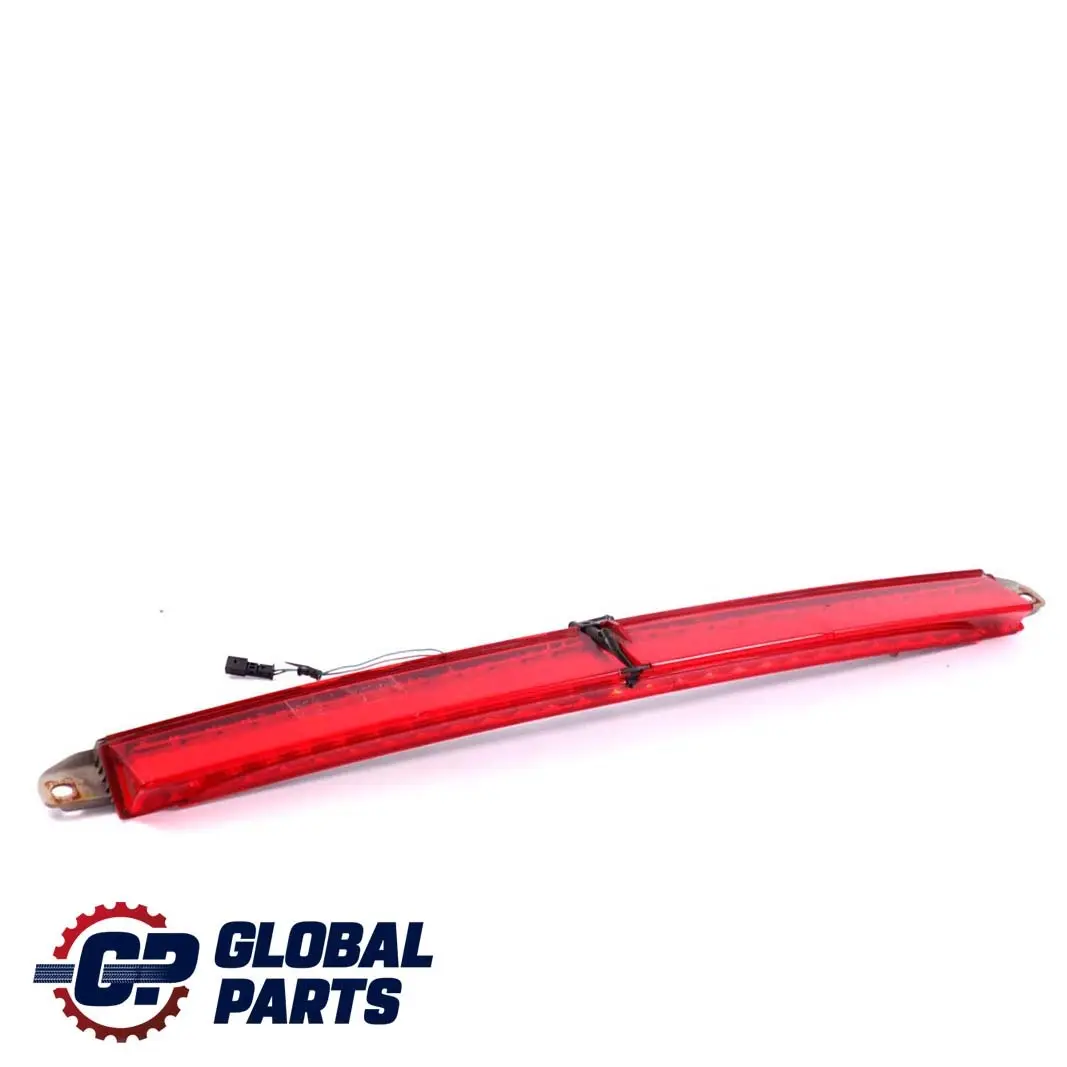 Terza Luce Di Stop Posteriore Inserto Per Lampada Copertura 7159020 per BMW E91 con numero di parte 7145669 BMW E91 Terza Luce Di Stop Posteriore Inserto Per Lampada Copertura 7159020 - SKU 7145669-1 - Numero di parte 7145669