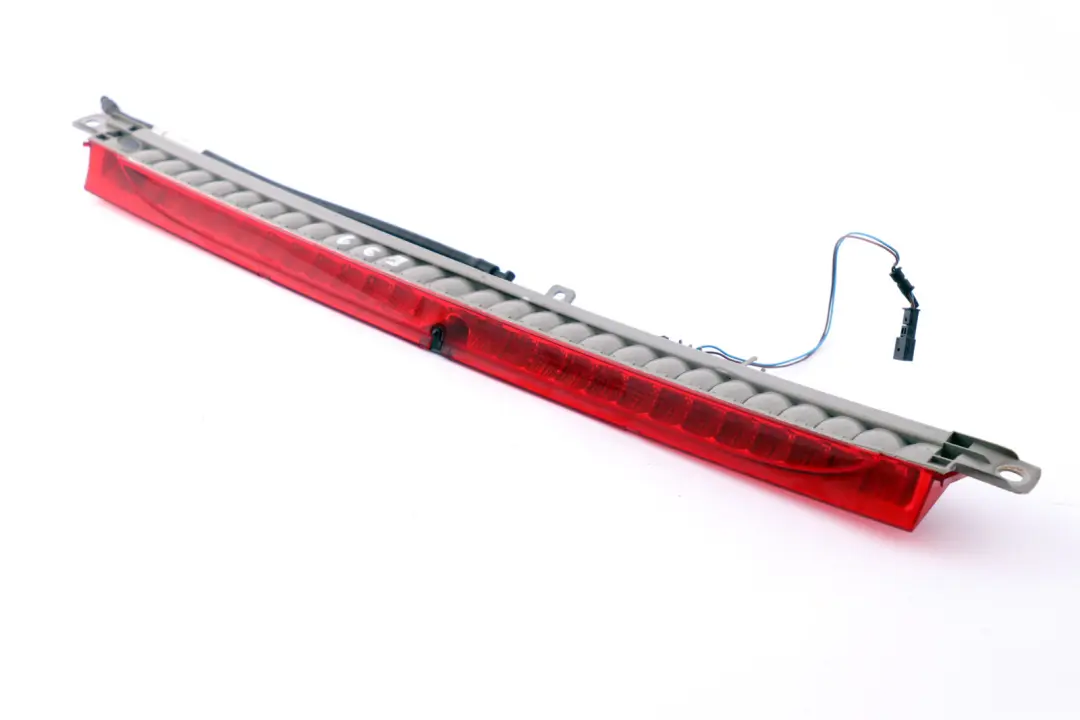 Terza Luce Stop Terza Luce Stop Luce Freno 7159020 per BMW E91 E91 LCI con numero di parte 7145669 BMW E91 E91 LCI Terza Luce Stop Terza Luce Stop Luce Freno 7159020 - SKU 7145669 - Numero di parte 7145669