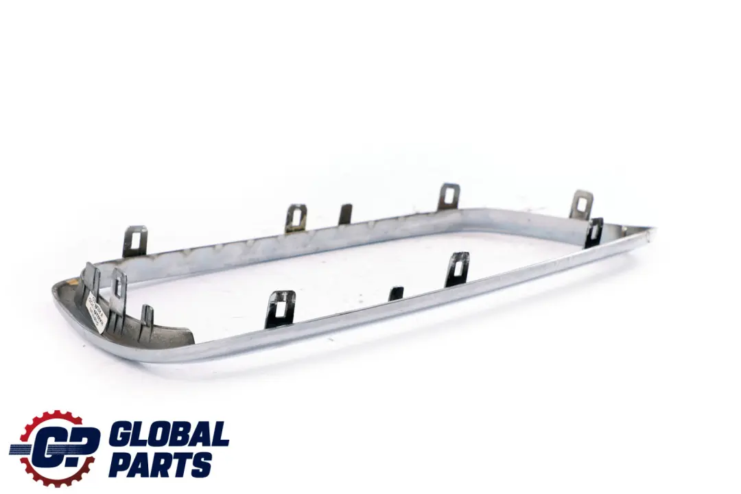 7er E65 E66 E67 Nierengrill Zierring Chrom Vorne Links für BMW mit Teilenummer 7145739 BMW 7er E65 E66 E67 Nierengrill Zierring Chrom Vorne Links - SKU 7145739 - Teilenummer 7145739
