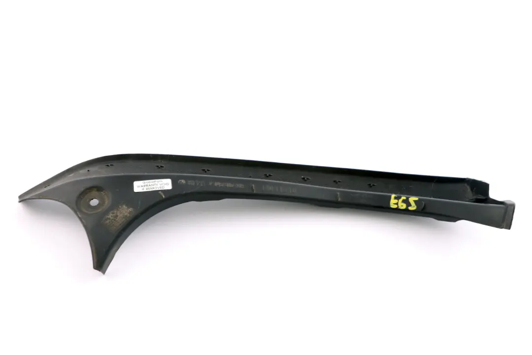 Izquierda Cubierta del Canal De Agua Trasero Boot Trim Conducto para BMW E65 E66 E67 con número de pieza 7145817 BMW E65 E66 E67 Izquierda Cubierta del Canal De Agua Trasero Boot Trim Conducto - SKU 7145817 - Número de pieza 7145817