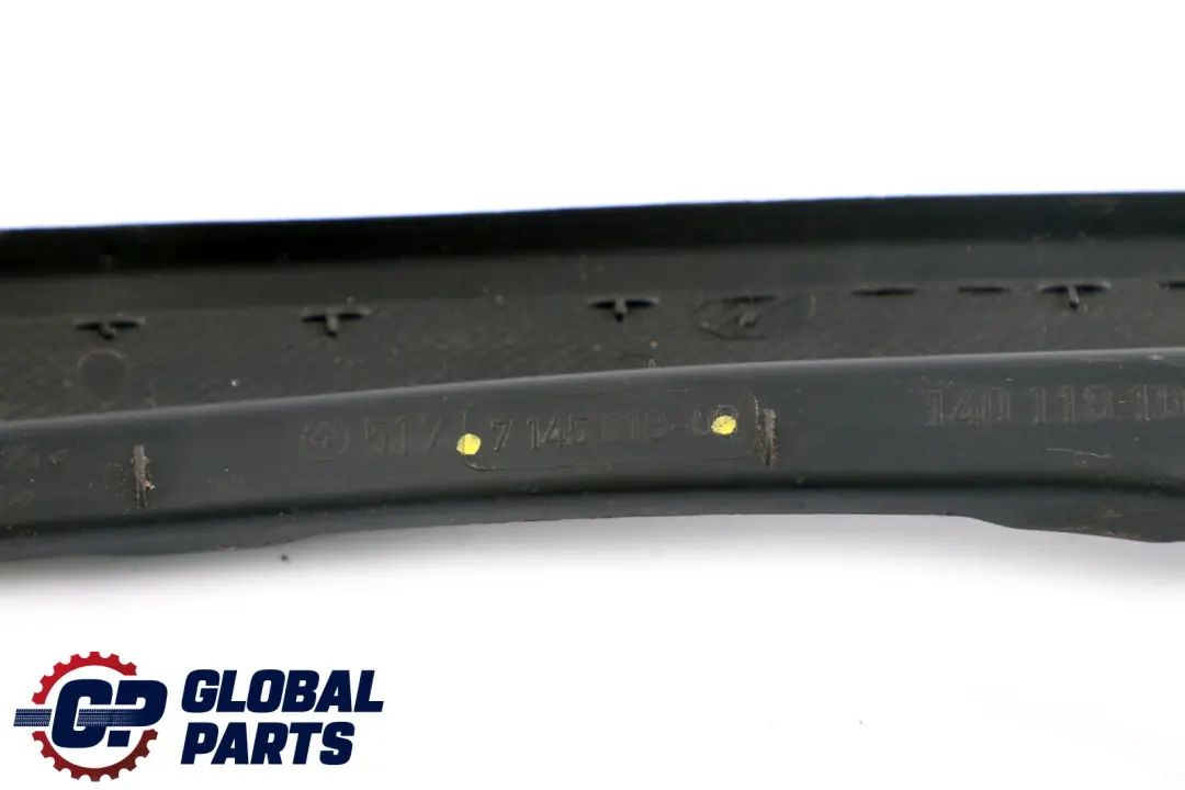 Copertura Wasserrinne Destra per BMW E65 E66 E67 con numero di parte 7145818 BMW E65 E66 E67 Copertura Wasserrinne Destra - SKU 7145818 - Numero di parte 7145818