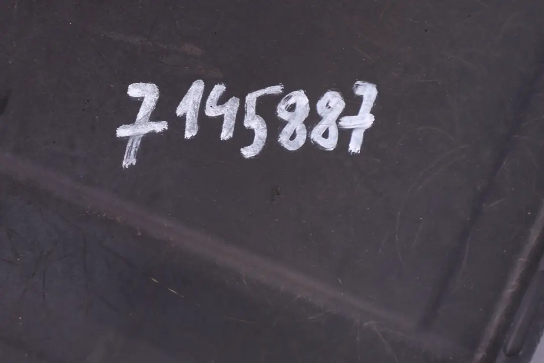 Couvre Toit Solaire BMW E81 E82 E87 Toit Coulissant Et Relevable Gris pour à propos du numéro de pièce 7145887 Couvre Toit Solaire BMW E81 E82 E87 Toit Coulissant Et Relevable Gris - SKU 7145887 - Numéro de pièce 7145887