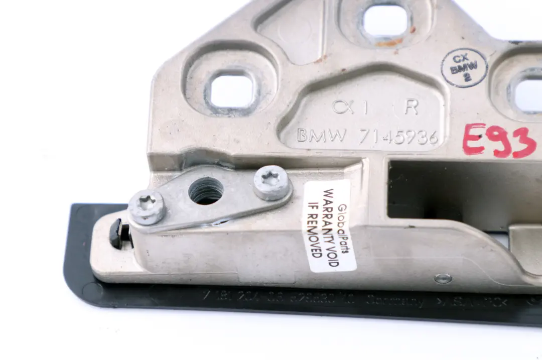 Placa Base Derecha Tapa Plegable para BMW E93 Cabrio con número de pieza 7145936 BMW E93 Cabrio Placa Base Derecha Tapa Plegable - SKU 7145936 - Número de pieza 7145936