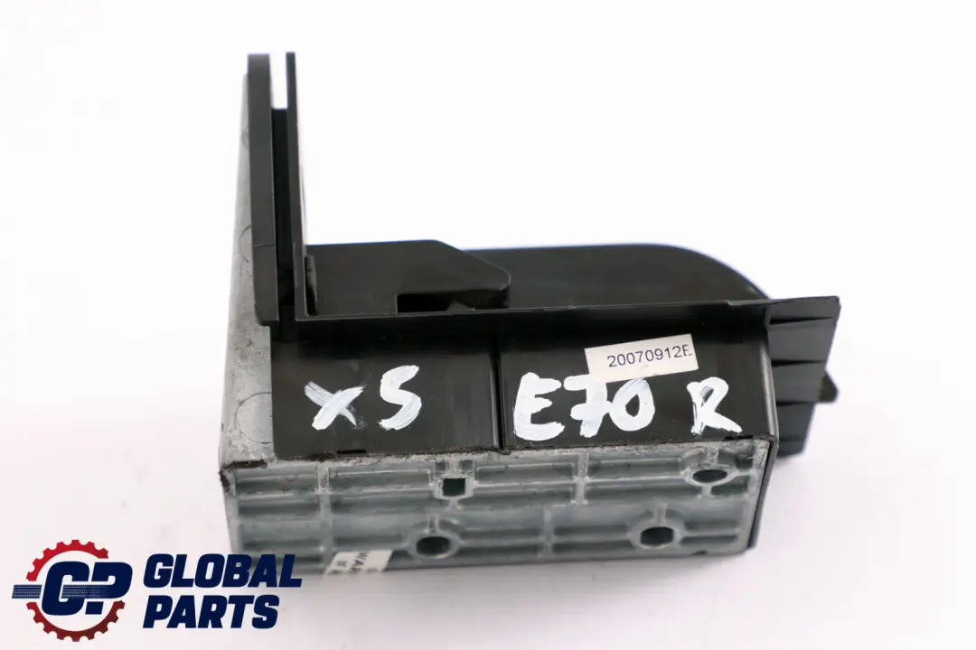 BMW X5 Series E70 Carrier Roller Blind Luggage Area Rear Support Right O/S - SKU 7145942 - Part number 7145942