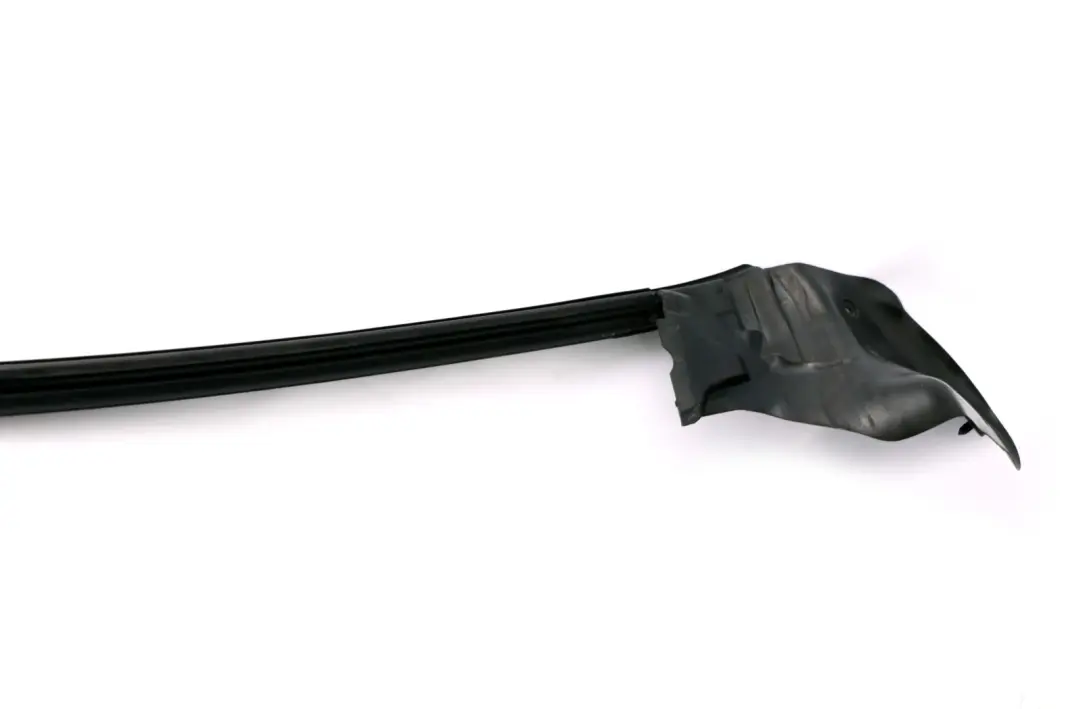 Plaque D'egout Joint Interieur Droite pour Mini Cooper One R55 R56 R57 à propos du numéro de pièce 7146090 Mini Cooper One R55 R56 R57 Plaque D'egout Joint Interieur Droite - SKU 7146090 - Numéro de pièce 7146090