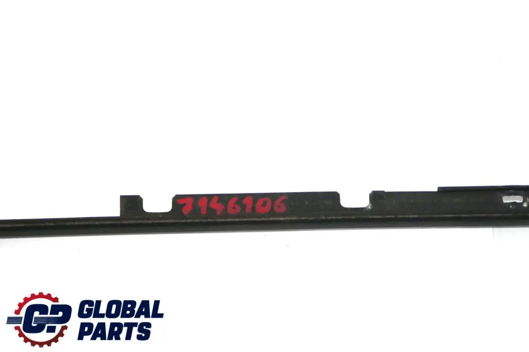 Right Side Roof Moulding Schwarz Black O/S to Mini Cooper One R56 with Part number 7146106 Mini Cooper One R56 Right Side Roof Moulding Schwarz Black O/S - SKU 7146106 - Part number 7146106