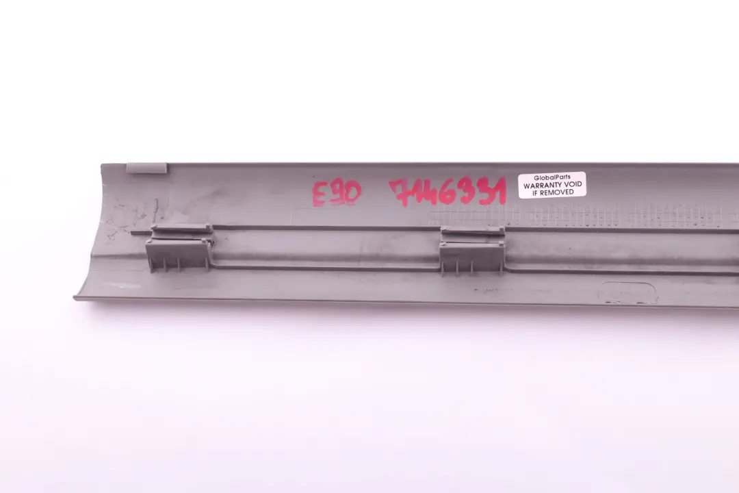 BMW 3 r E90 E90N E91 E91N Einstiegsleiste vorneGRAU GREY 5147 - SKU 7146331 - Teilenummer 7146331