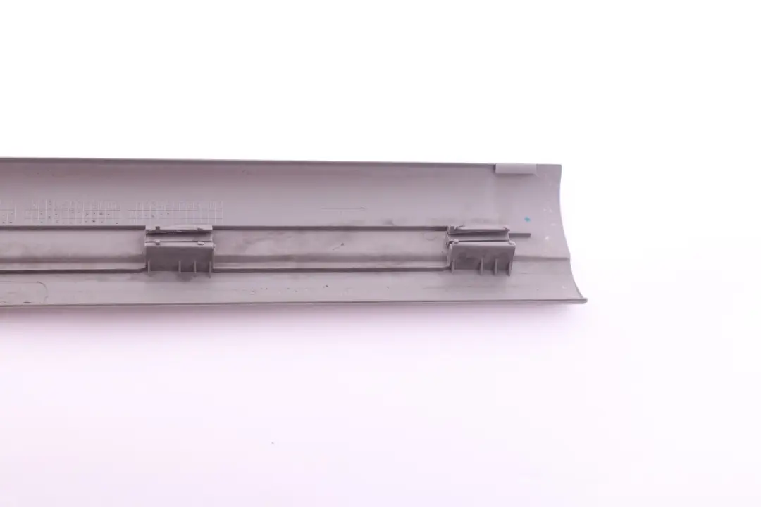 BMW 3 r E90 E90N E91 E91N Einstiegsleiste vorneGRAU GREY 5147 - SKU 7146331 - Teilenummer 7146331