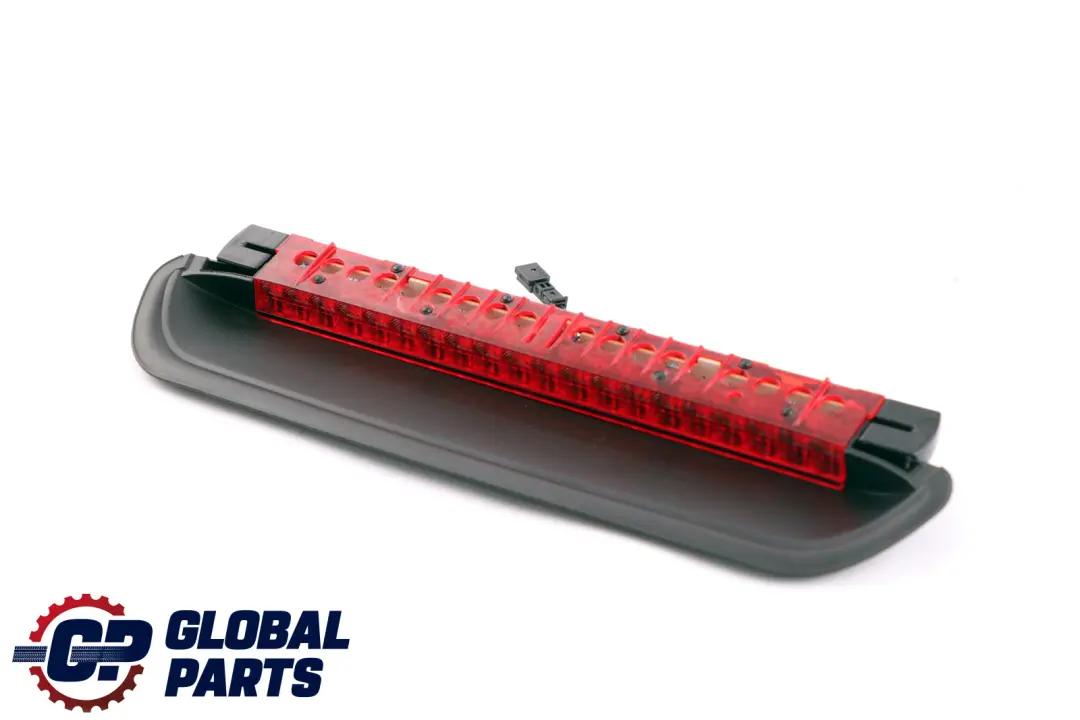 Luz De Freno Trasera Tercera Luz De Freno Negro para BMW E92 con número de pieza 7146351 BMW E92 Luz De Freno Trasera Tercera Luz De Freno Negro - SKU 7146351 - Número de pieza 7146351