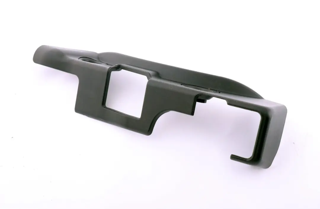 Osłona Obudowa Bagażnika Lewa do BMW E93 o numerze 7146541 BMW E93 Osłona Obudowa Bagażnika Lewa - SKU 7146541 - Numer Części 7146541