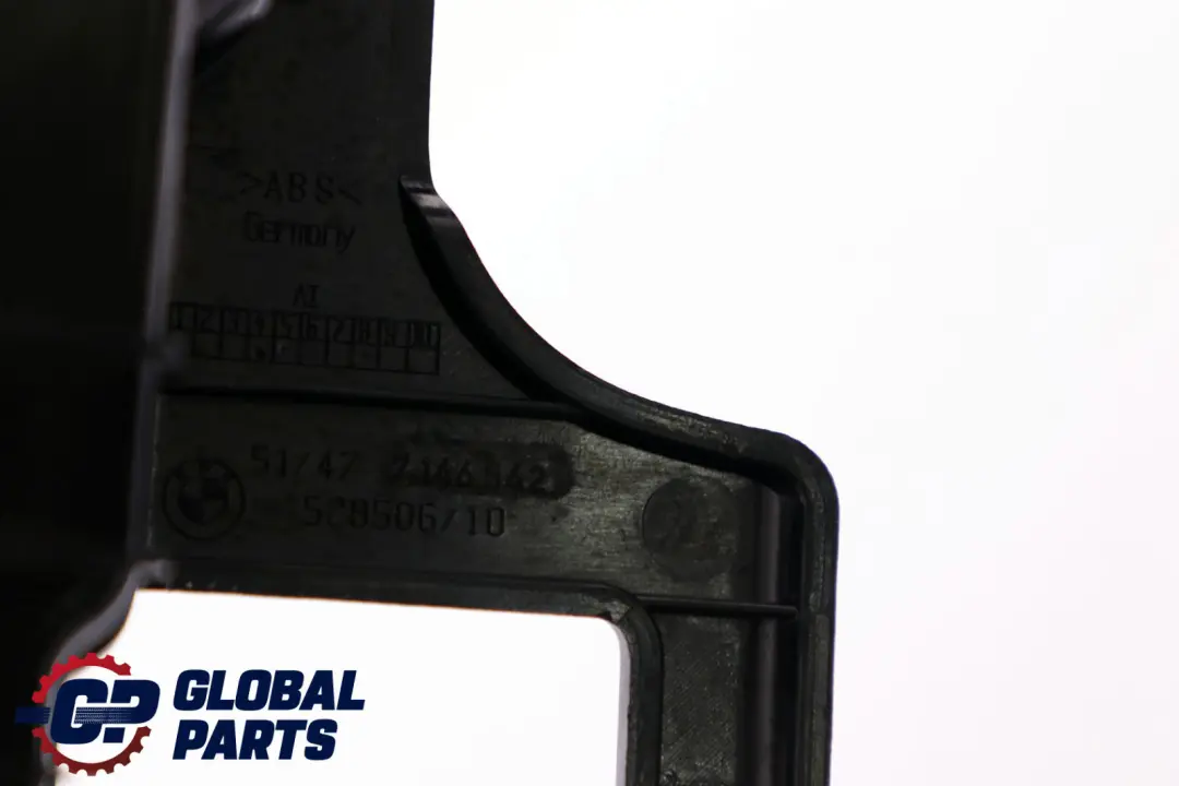 Capot Rumble Lateralement Bouchon Droit pour BMW 3 E93 à propos du numéro de pièce 7146542 BMW 3 E93 Capot Rumble Lateralement Bouchon Droit - SKU 7146542 - Numéro de pièce 7146542