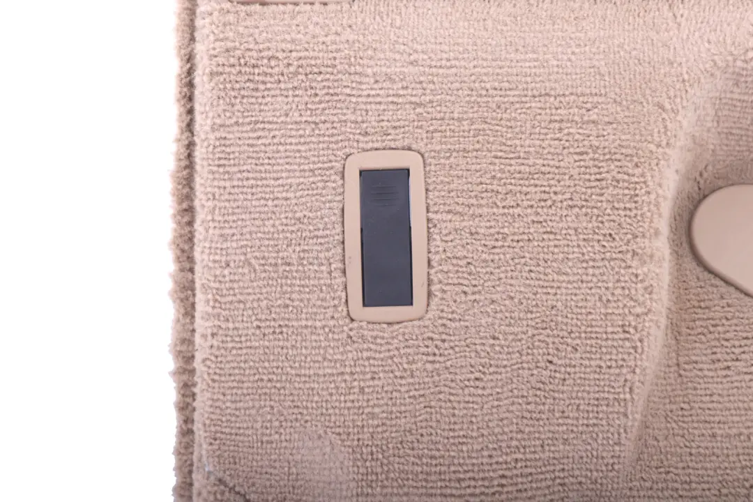 Panneau de garniture compartiment a bagages avant droit - Beige 7068880 pour BMW E91 à propos du numéro de pièce 7146736 BMW E91 Panneau de garniture compartiment a bagages avant droit - Beige 7068880 - SKU 7146736 - Numéro de pièce 7146736