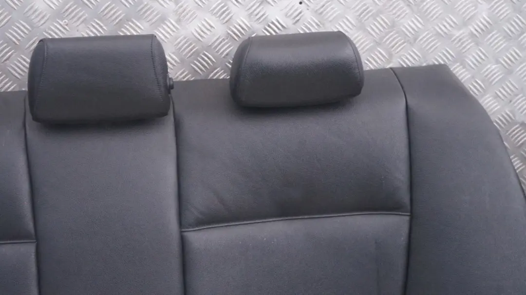 Negro Cuero Schwarz Cubierta Respaldo Asiento Trasero Sofa para BMW E90 con número de pieza 7146867 BMW E90 Negro Cuero Schwarz Cubierta Respaldo Asiento Trasero Sofa - SKU 7146867-2 - Número de pieza 7146867