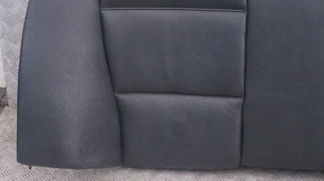 Negro Cuero Schwarz Cubierta Respaldo Asiento Trasero Sofa para BMW E90 con número de pieza 7146867 BMW E90 Negro Cuero Schwarz Cubierta Respaldo Asiento Trasero Sofa - SKU 7146867-2 - Número de pieza 7146867