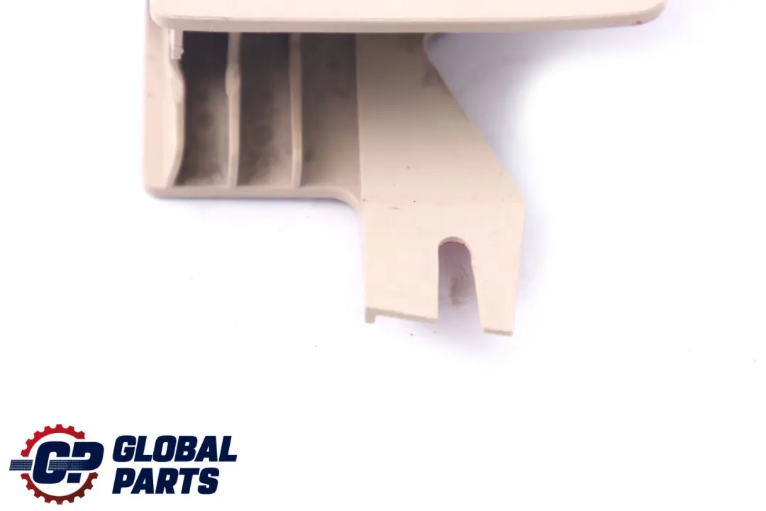Sitz Blende vorne innen Links Creambeige für BMW 3 6 er E93 E64 mit Teilenummer 7147035 BMW 3 6 er E93 E64 Sitz Blende vorne innen Links Creambeige - SKU 7147035 - Teilenummer 7147035