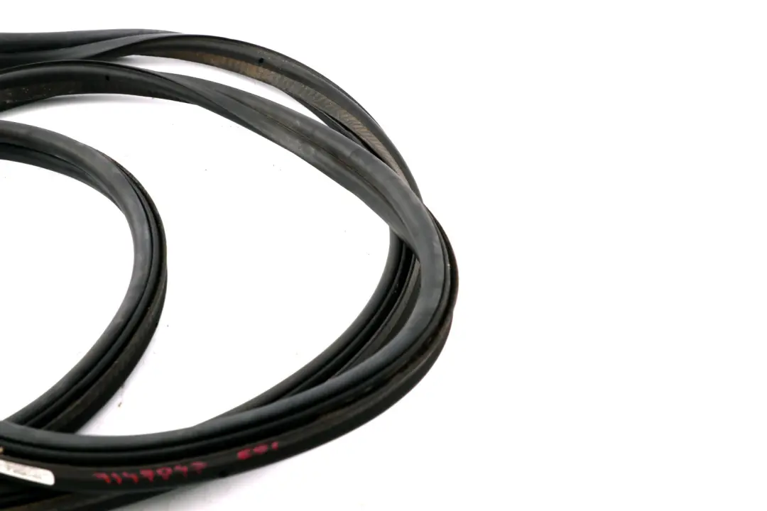 BMW 3 er E91 E91N LCI Abdichtung Heckklappe - SKU 7147043 - Teilenummer 7147043