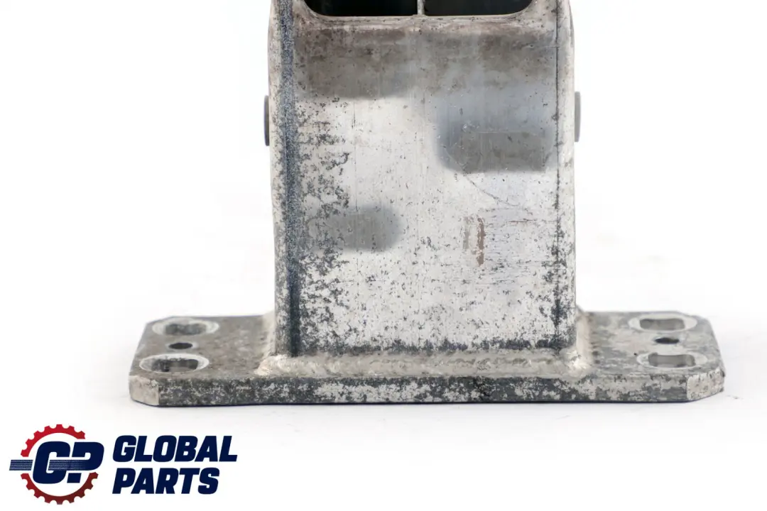 BMW E60 E61 Mocowanie Strefa Zgniotu Belki Przód Przedniej - SKU 7148586-1 - Numer Części 7148586