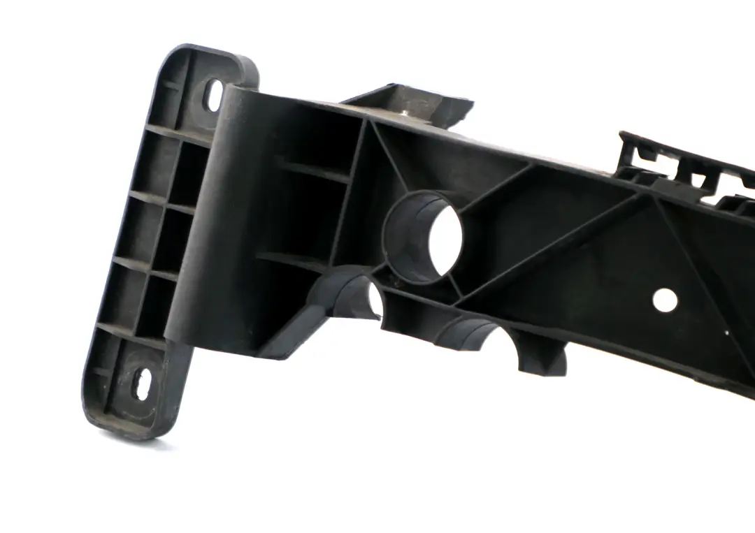 Support de phare panneau avant bras gauche pour BMW E82 E88 à propos du numéro de pièce 7148761 BMW E82 E88 Support de phare panneau avant bras gauche - SKU 7148761 - Numéro de pièce 7148761