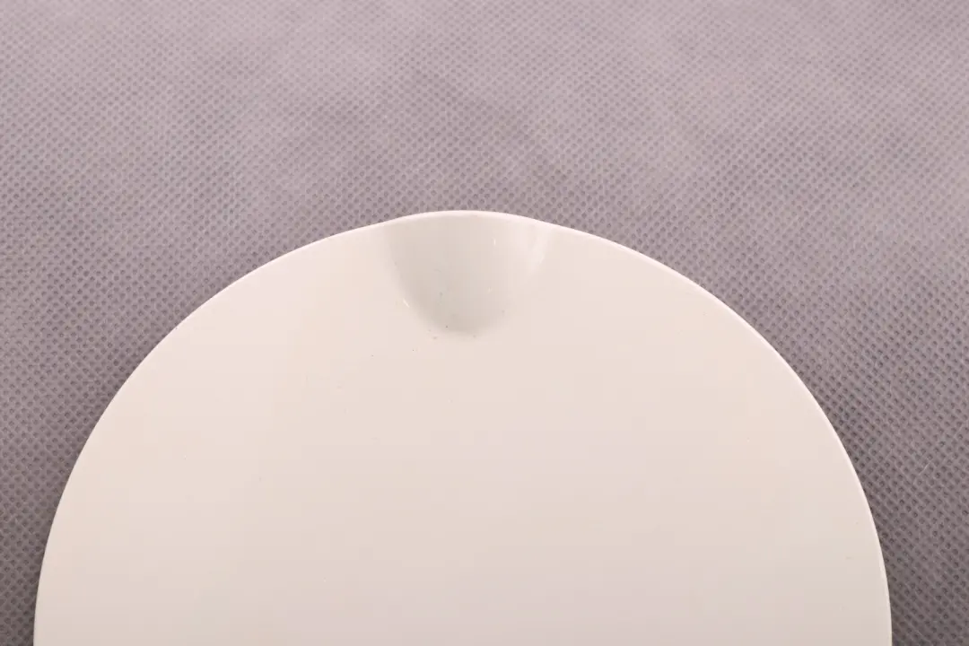 Filler In Flap Fuel Cap Cover Pepper White to MINI Cooper R55 R56 LCI with Part number 7148883 MINI Cooper R55 R56 LCI Filler In Flap Fuel Cap Cover Pepper White - SKU 7148883-PW - Part number 7148883