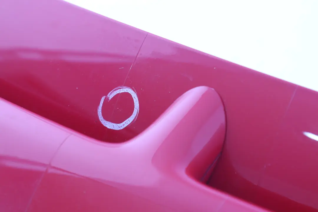 Lufteinlass Frontklappe Chili Red Rot - 85 für BMW Mini Cooper S R55 R56 R57 mit Teilenummer 0420491 BMW Mini Cooper S R55 R56 R57 Lufteinlass Frontklappe Chili Red Rot - 85 - SKU 7148914-CHRED - Teilenummer 0420491