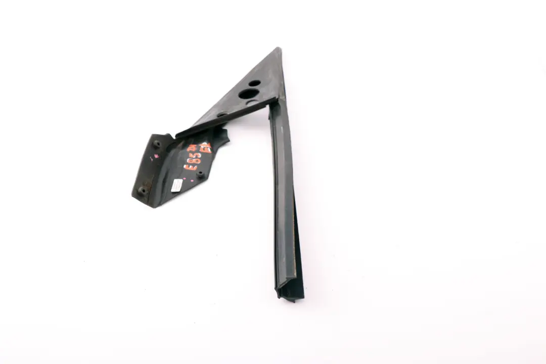 Abdichtung Spiegeldreieck Aussen Links für BMW Z4 er E85 E86 mit Teilenummer 7148935 BMW Z4 er E85 E86 Abdichtung Spiegeldreieck Aussen Links - SKU 7148935 - Teilenummer 7148935