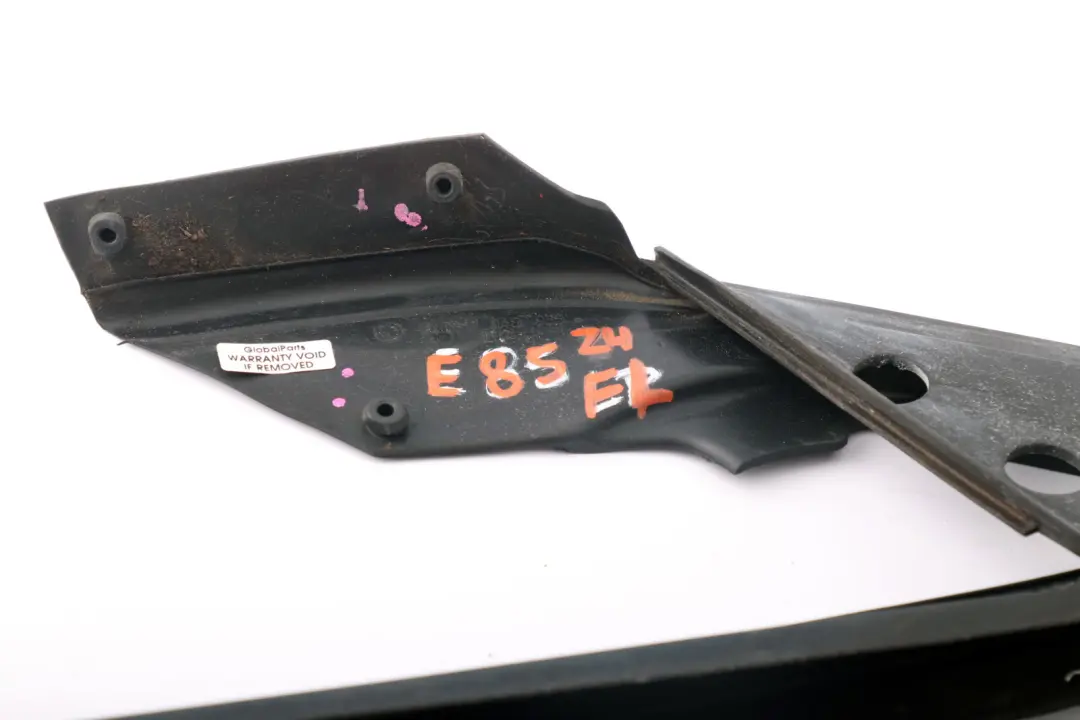 Joint du Triangle du Retroviseur Exterieur Gauche pour BMW Z4 Series E85 E86 à propos du numéro de pièce 7148935 BMW Z4 Series E85 E86 Joint du Triangle du Retroviseur Exterieur Gauche - SKU 7148935 - Numéro de pièce 7148935