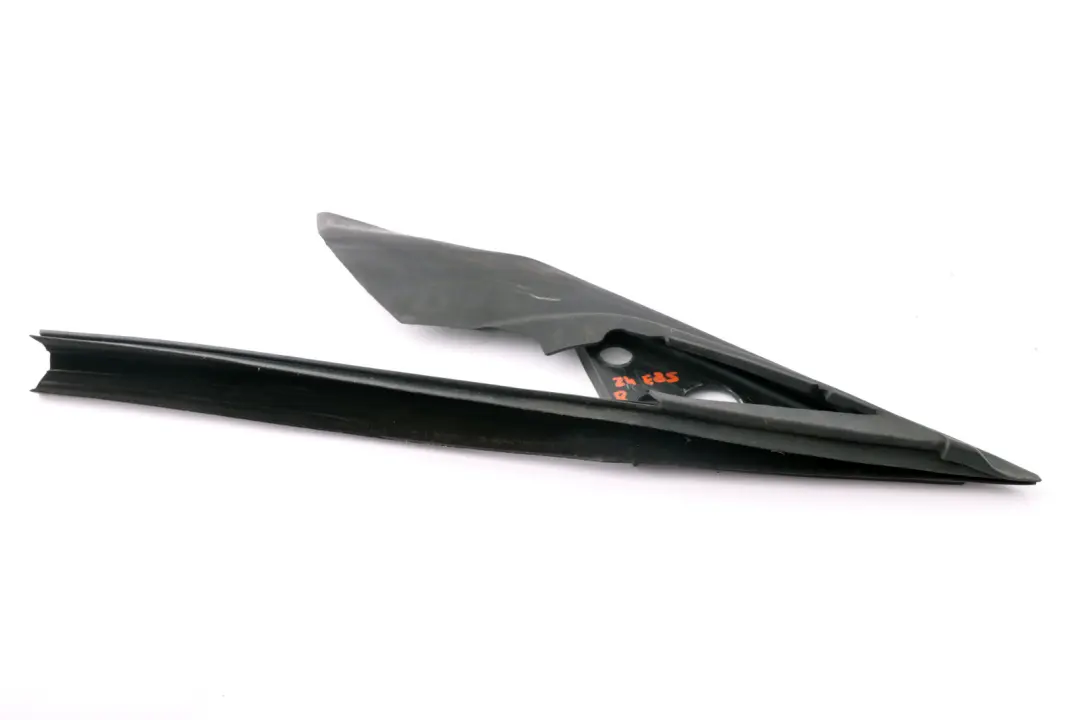 Joint D'Étanchéité Triangle Rétroviseur Extérieur Droit pour BMW Z4 E85 E86 à propos du numéro de pièce 7148936 BMW Z4 E85 E86 Joint D'Étanchéité Triangle Rétroviseur Extérieur Droit - SKU 7148936 - Numéro de pièce 7148936