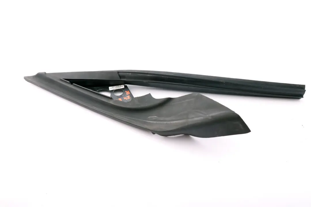 BMW Z4 er E85 E86 Abdichtung Spiegeldreieck Aussen Rechts - SKU 7148936 - Teilenummer 7148936