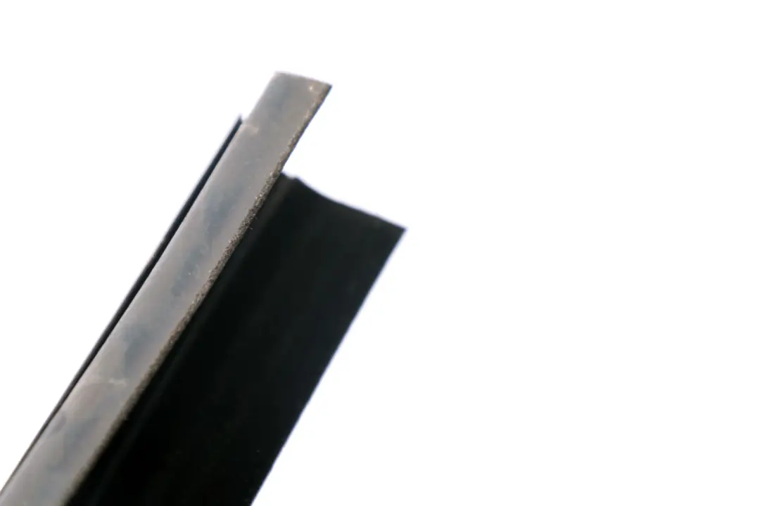 Junta Espejo Exterior Triangulo Derecho para BMW Serie Z4 E85 E86 con número de pieza 7148936 BMW Serie Z4 E85 E86 Junta Espejo Exterior Triangulo Derecho - SKU 7148936 - Número de pieza 7148936