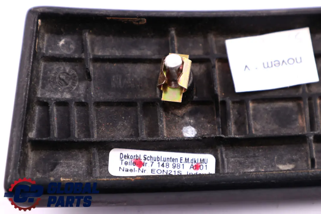 Panneau en Bois Tiroir Frene Fonce 5145 pour BMW 7 E65 E66 à propos du numéro de pièce 7148981 BMW 7 E65 E66 Panneau en Bois Tiroir Frene Fonce 5145 - SKU 7148981 - Numéro de pièce 7148981