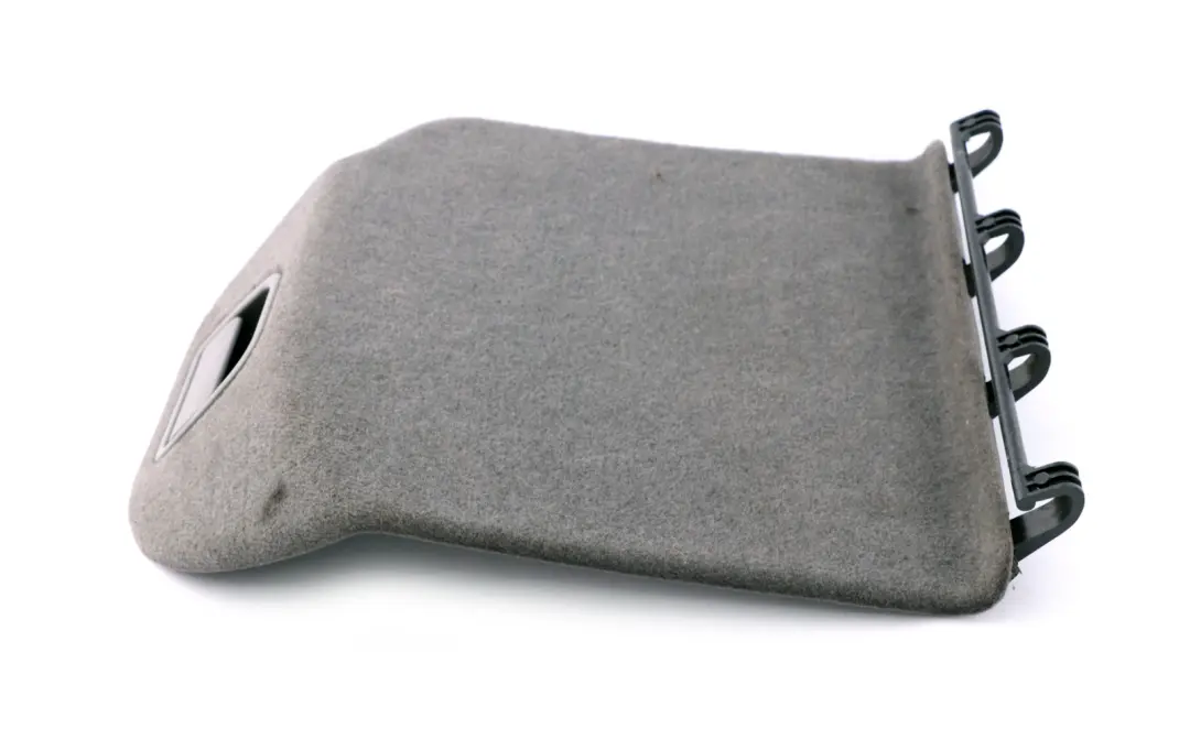 Clapet Capot Rumble a Gauche Gris Basalte Clair pour BMW 7 E65 E66 E67 à propos du numéro de pièce 7149203 BMW 7 E65 E66 E67 Clapet Capot Rumble a Gauche Gris Basalte Clair - SKU 7149203 - Numéro de pièce 7149203