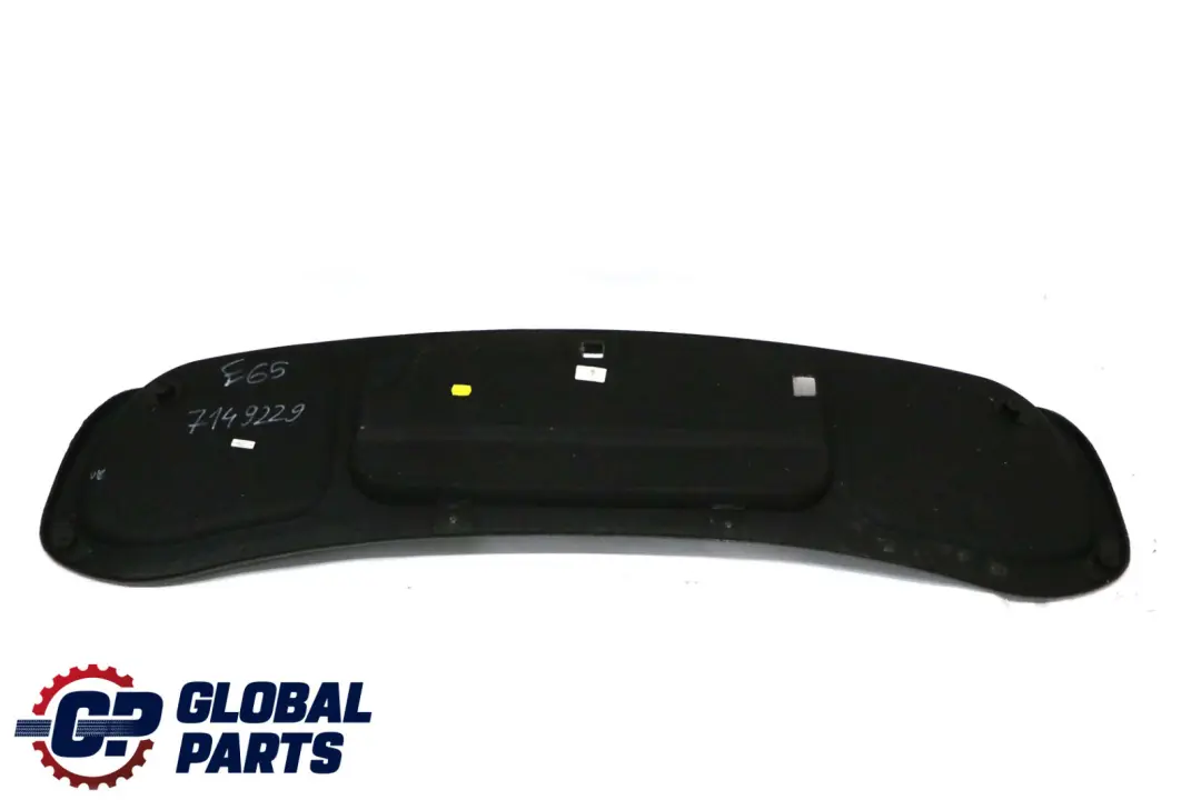 Rivestimento Portellone Posteriore Superiore Grigio per BMW E65 E66 con numero di parte 7149229 BMW E65 E66 Rivestimento Portellone Posteriore Superiore Grigio - SKU 7149229 - Numero di parte 7149229