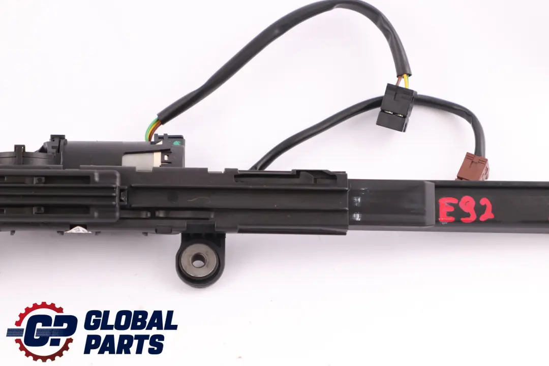 BMW E92 Anteriore Sinistra Cintura Sicurezza Per Il Passaggio Mano Cromo - SKU 7149307 - Numero di parte 7149307