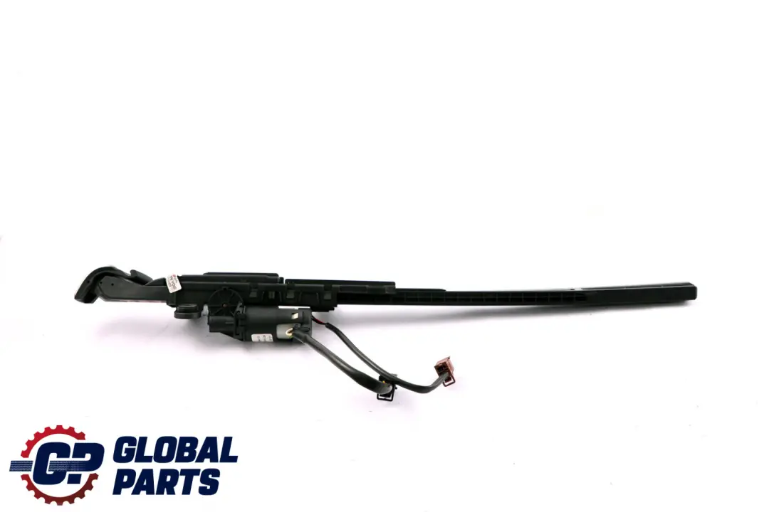 Front Right O/S Driver Safety Seat Belt Handover Chrome to BMW E92 with Part number 9148512 BMW E92 Front Right O/S Driver Safety Seat Belt Handover Chrome - SKU 7149308 - Part number 9148512